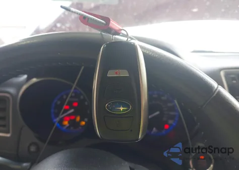 2018 Subaru Outback 3.6R Limited z USA, uszkodzony, nr VIN 4S4BSENC3J3203155